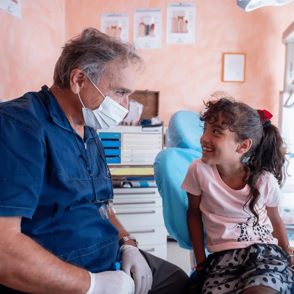 FOTO CI PRENDIAMO CURA DI TE 2 - Dentista a Carmignano